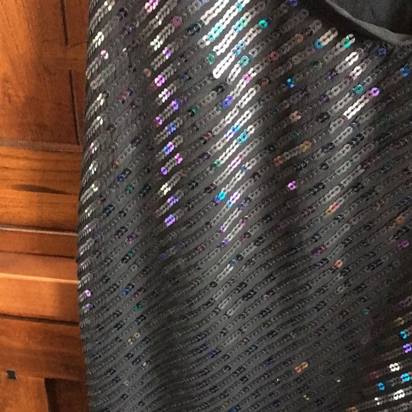 Express Dressy Tank Top - Picture 3 of 5